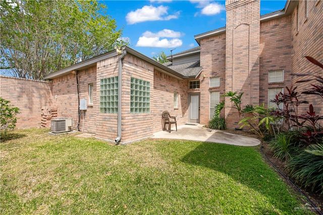621 Avocet Avenue, Mcallen, TX 78504