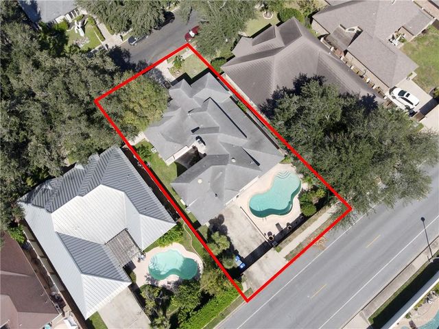 621 Avocet Avenue, Mcallen, TX 78504