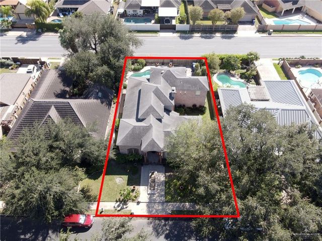 621 Avocet Avenue, Mcallen, TX 78504