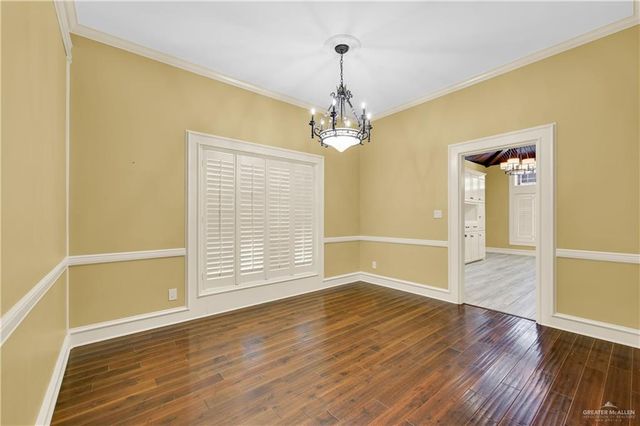 621 Avocet Avenue, Mcallen, TX 78504