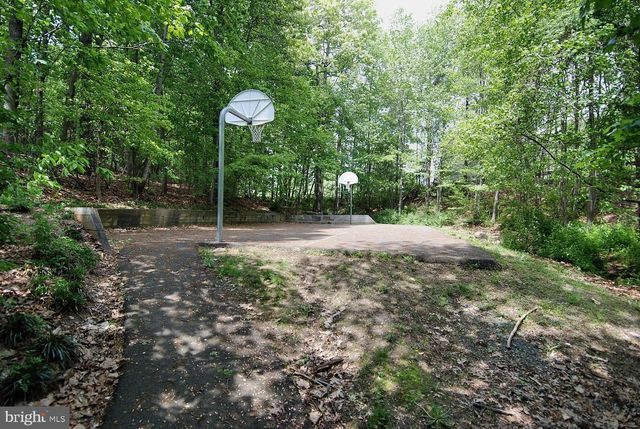 5960 OHARA LANDING CT, Burke, VA 22015