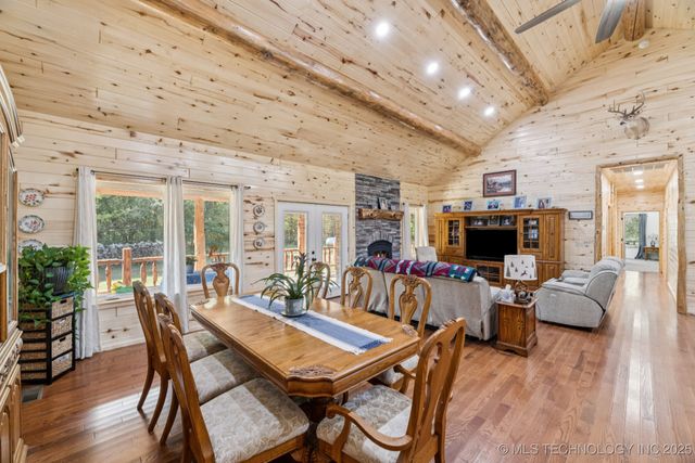 10080 E 420 Road, Strang, OK 74367