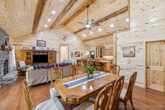 10080 E 420 Road, Strang, OK 74367