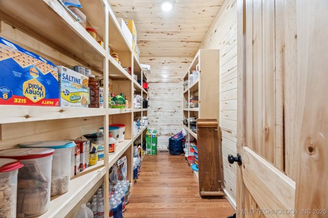 10080 E 420 Road, Strang, OK 74367