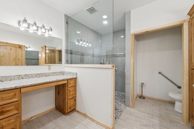 10080 E 420 Road, Strang, OK 74367