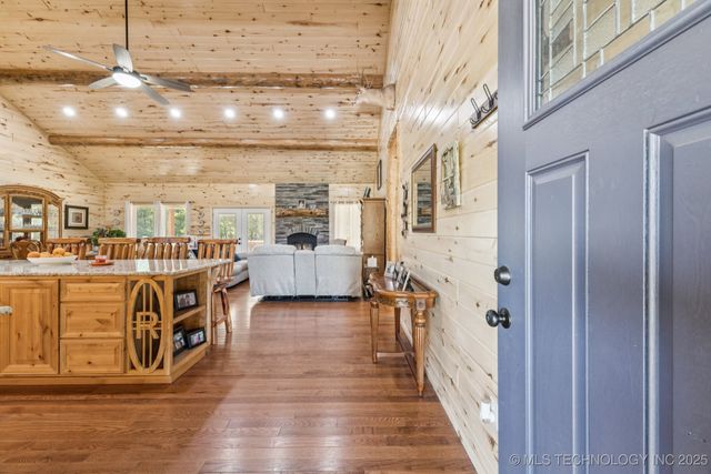 10080 E 420 Road, Strang, OK 74367