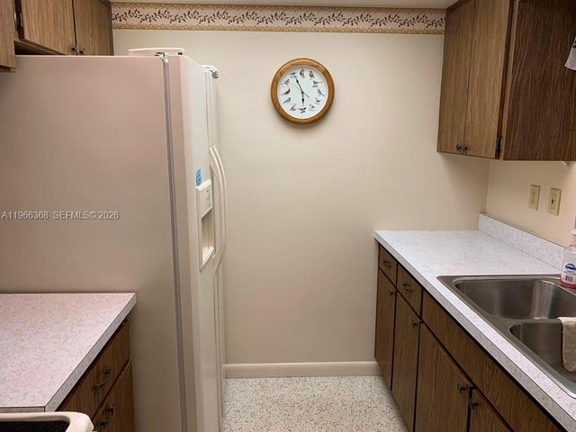 2340 Jacaranda Ct., Lehigh Acres, FL 33936