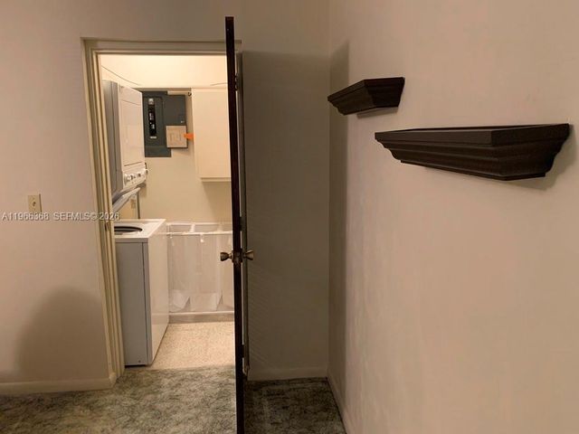 2340 Jacaranda Ct., Lehigh Acres, FL 33936