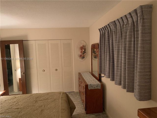 2340 Jacaranda Ct., Lehigh Acres, FL 33936