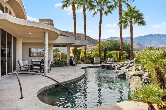 7 Mirada Circle, Rancho Mirage, CA 92270
