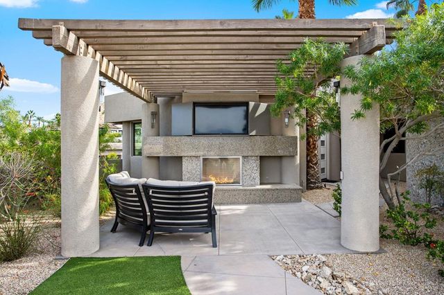 7 Mirada Circle, Rancho Mirage, CA 92270