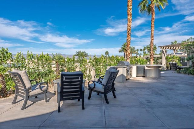 7 Mirada Circle, Rancho Mirage, CA 92270