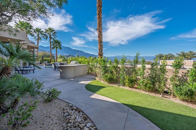 7 Mirada Circle, Rancho Mirage, CA 92270