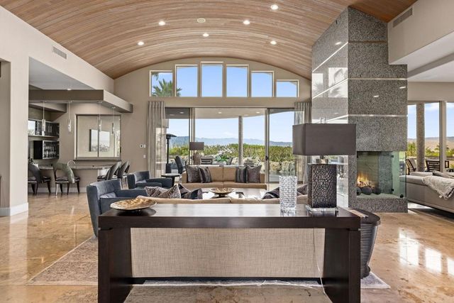 7 Mirada Circle, Rancho Mirage, CA 92270