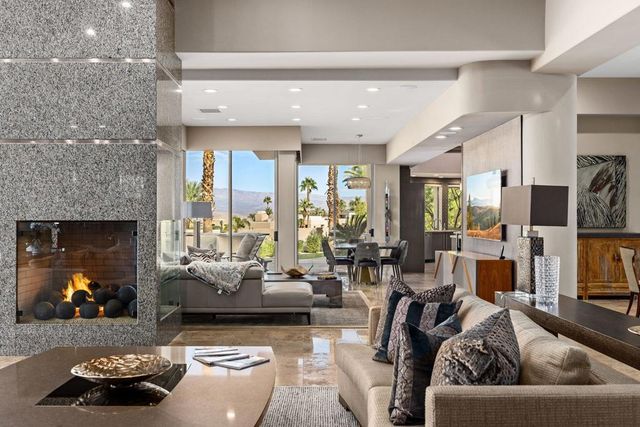 7 Mirada Circle, Rancho Mirage, CA 92270