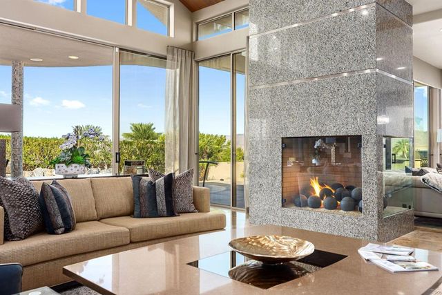 7 Mirada Circle, Rancho Mirage, CA 92270