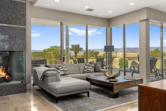 7 Mirada Circle, Rancho Mirage, CA 92270