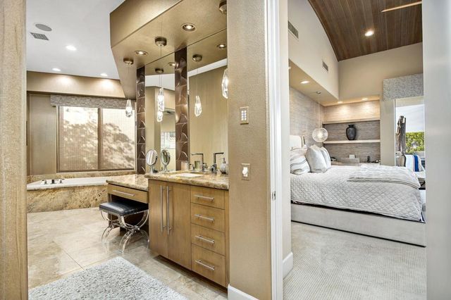 7 Mirada Circle, Rancho Mirage, CA 92270