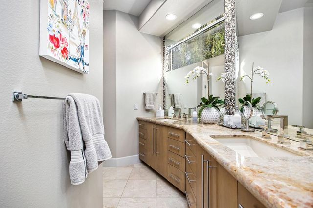 7 Mirada Circle, Rancho Mirage, CA 92270