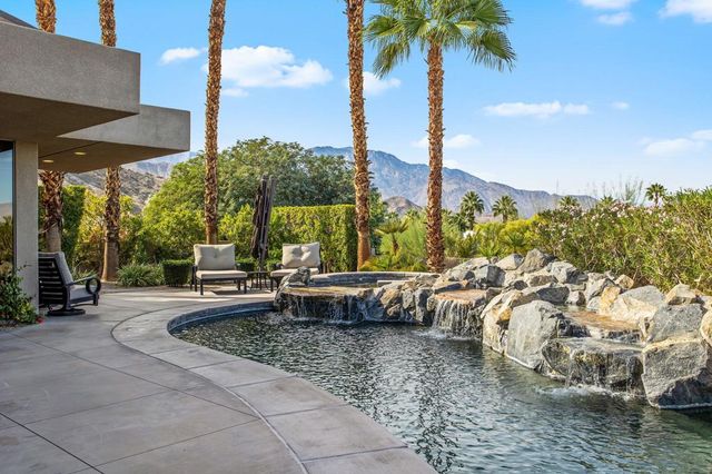 7 Mirada Circle, Rancho Mirage, CA 92270
