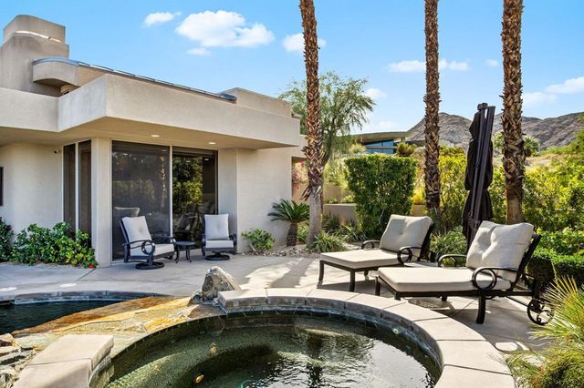 7 Mirada Circle, Rancho Mirage, CA 92270