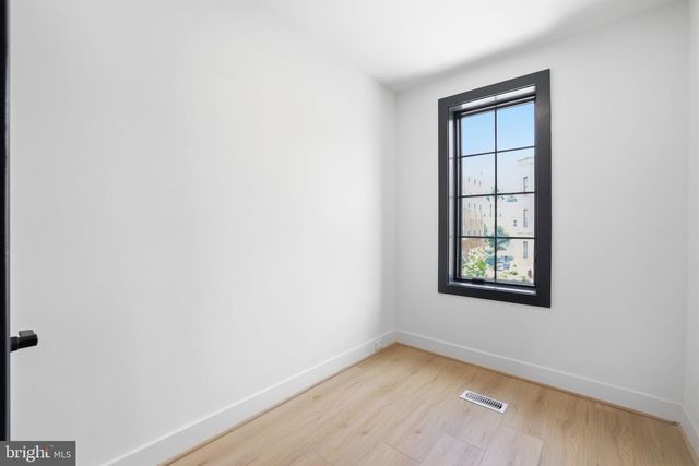 1024 SPRING RD NW, Washington, DC 20010