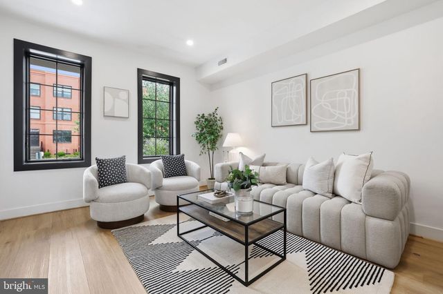 1024 SPRING RD NW, Washington, DC 20010
