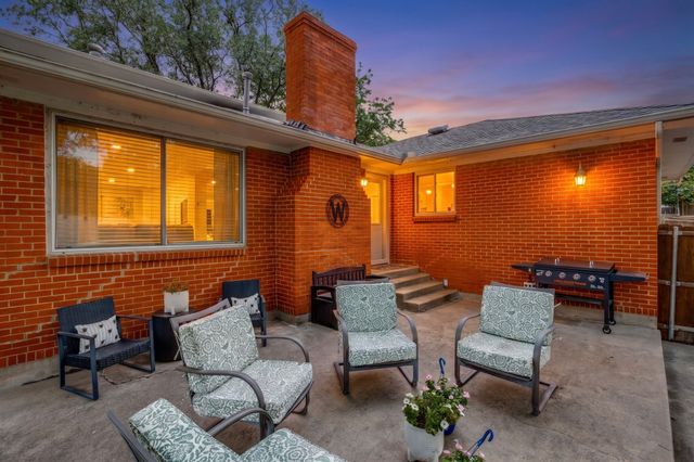 207 Rockbrook Drive, Rockwall, TX 75087