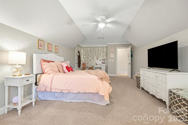 5632 Old Town Lane, Gastonia, NC 28056