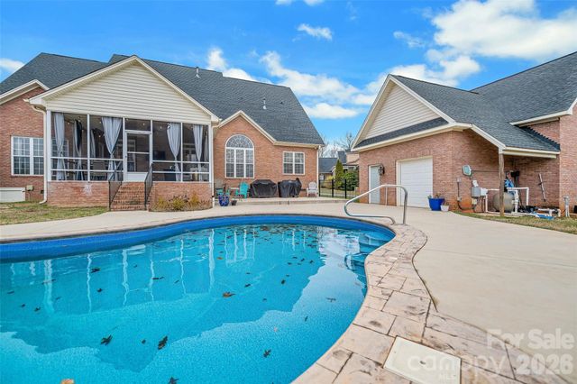 5632 Old Town Lane, Gastonia, NC 28056