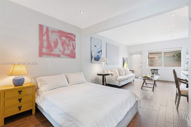 1050 Pennsylvania Ave 29, Miami Beach, FL 33139