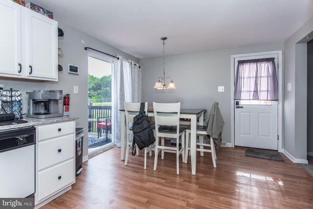 10 JERRYS AVE, Clayton, NJ 08312