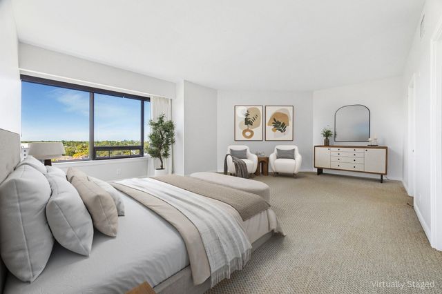 101 Westcott Street 1004, Houston, TX 77007