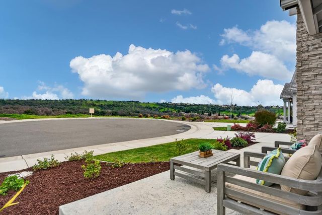 102 Bixby Ct, Lincoln, CA 95648