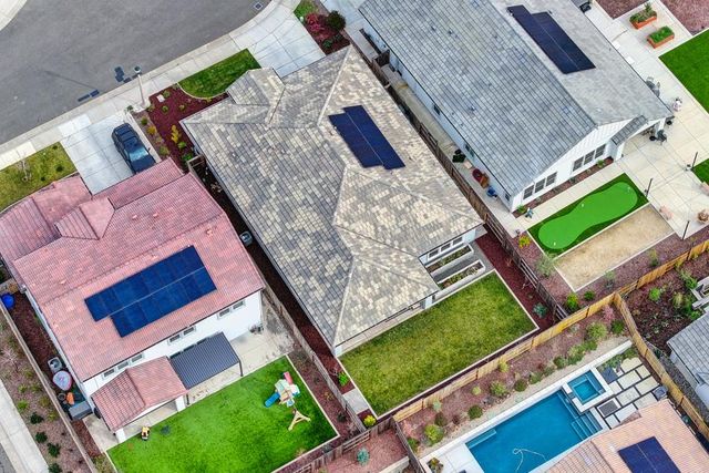 102 Bixby Ct, Lincoln, CA 95648