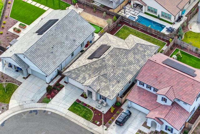 102 Bixby Ct, Lincoln, CA 95648