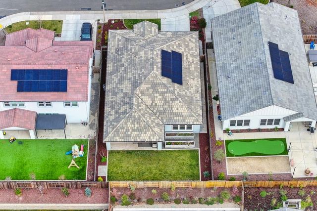 102 Bixby Ct, Lincoln, CA 95648