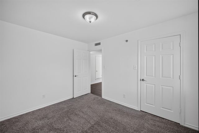 1319 Birkenhead Court, Dallas, TX 75204
