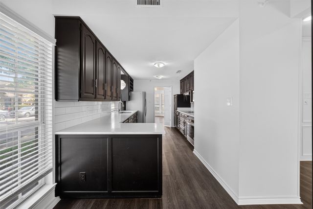 1319 Birkenhead Court, Dallas, TX 75204