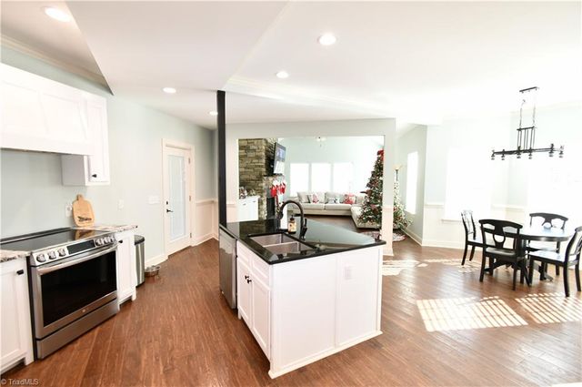 128 Provence Court, King, NC 27021