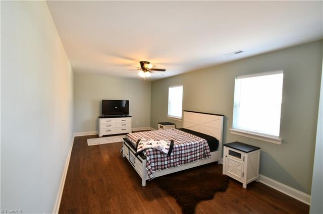 128 Provence Court, King, NC 27021