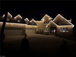 128 Provence Court, King, NC 27021