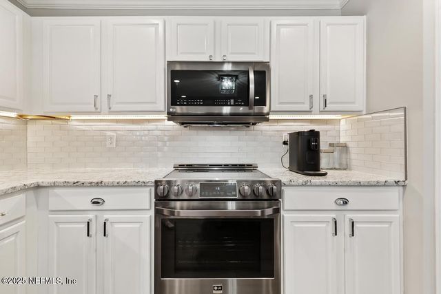 1405 W CHINABERRY Court, St. Johns, FL 32259