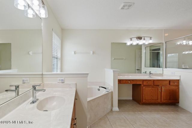 1405 W CHINABERRY Court, St. Johns, FL 32259