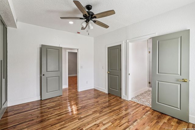 826 Dawson, San Antonio, TX 78202