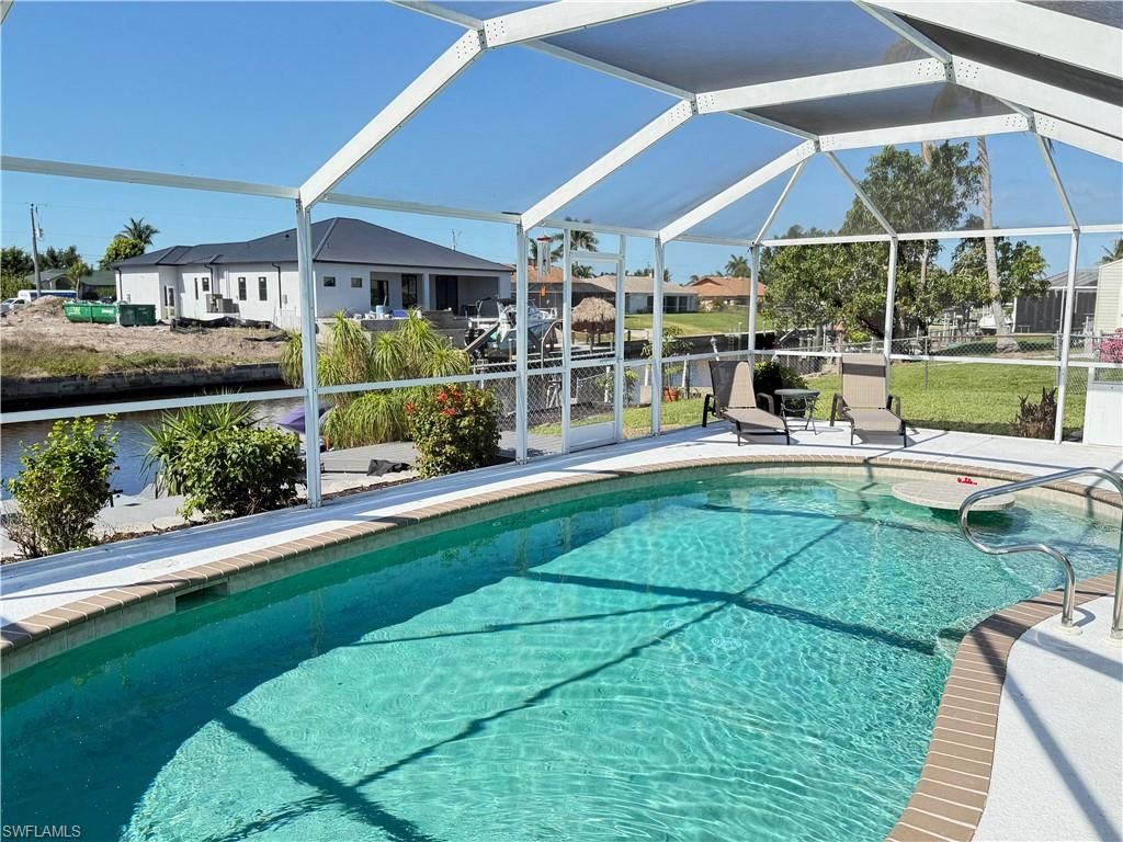 1808 SE 13th TER, CAPE CORAL, FL 33990 — photo 2