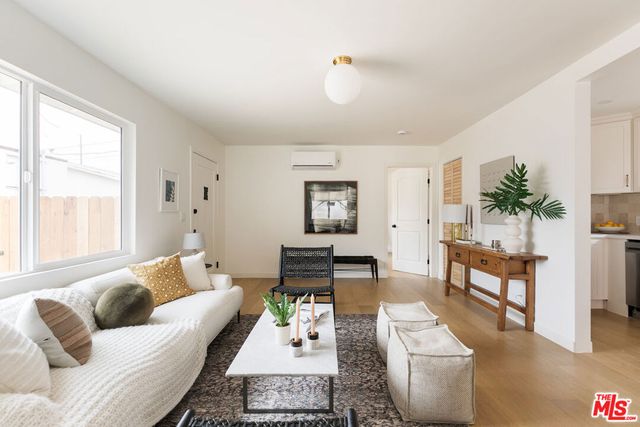 2250 Fernleaf Street, Los Angeles, CA 90031