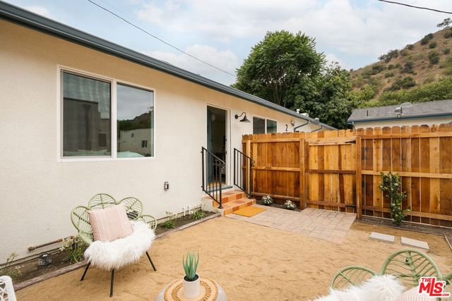 2250 Fernleaf Street, Los Angeles, CA 90031