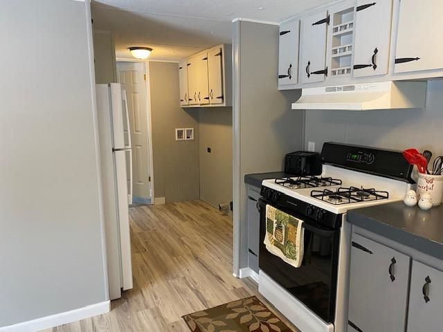 1679 Keystone Hills Court, Garfield Twp, MI 49696