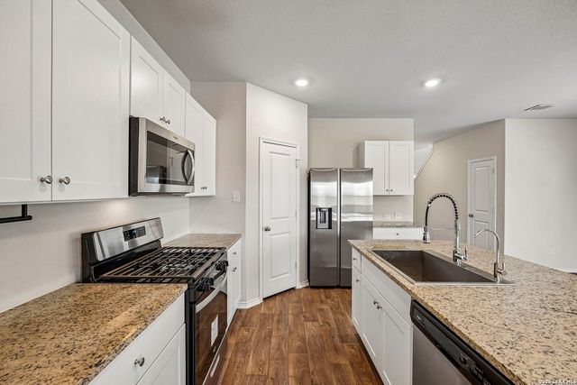 13802 Oolite Run, San Antonio, TX 78253